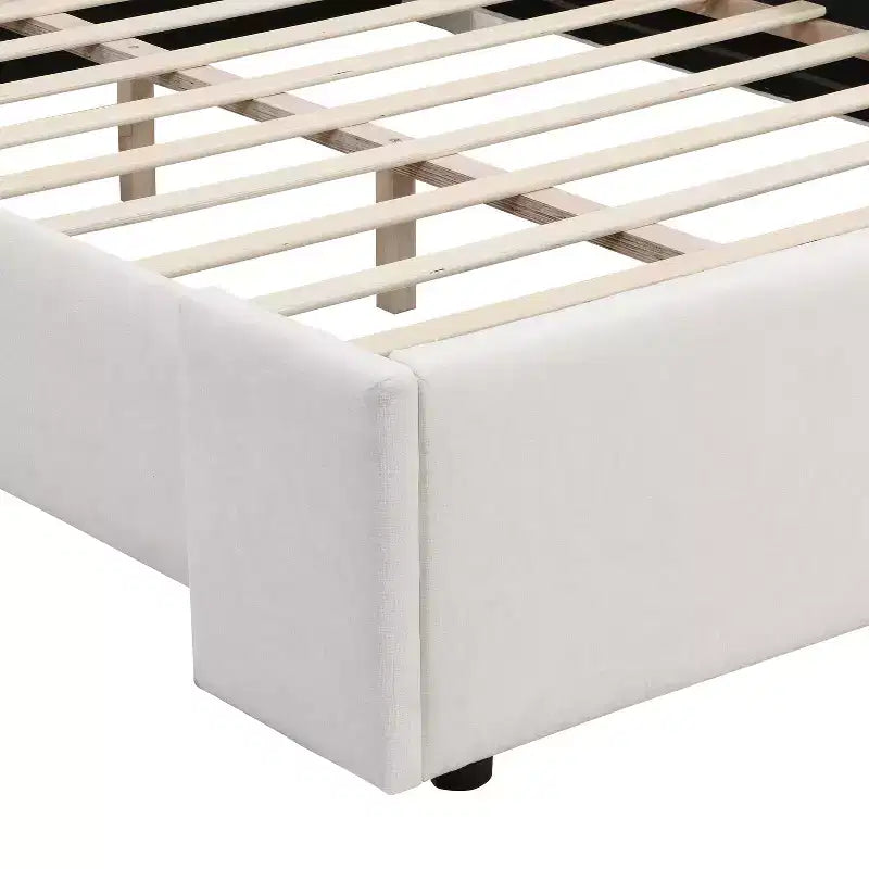 Lit capitonné moderne avec tête de lit haute, blanc