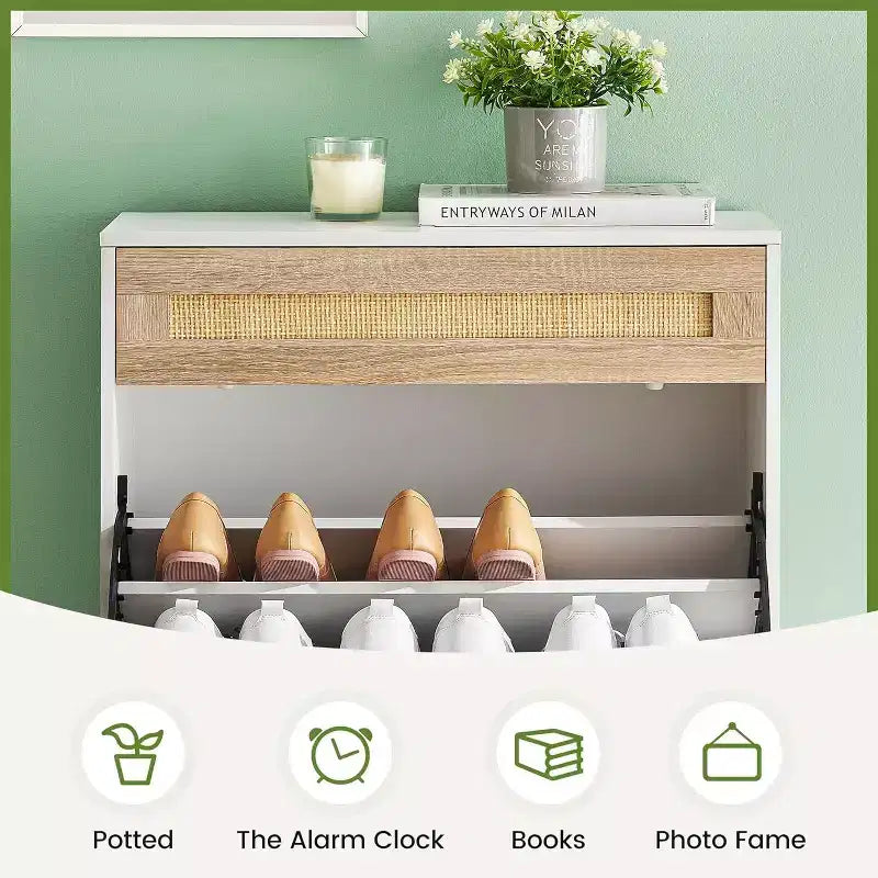 Meuble de rangement en rotin naturel avec 2 tiroirs basculants, étagères réglables et pieds en métal – Meuble à chaussures étroit pour entrée