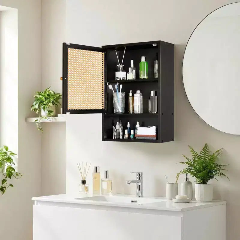 Meuble de salle de bain mural en bambou avec portes en rotin