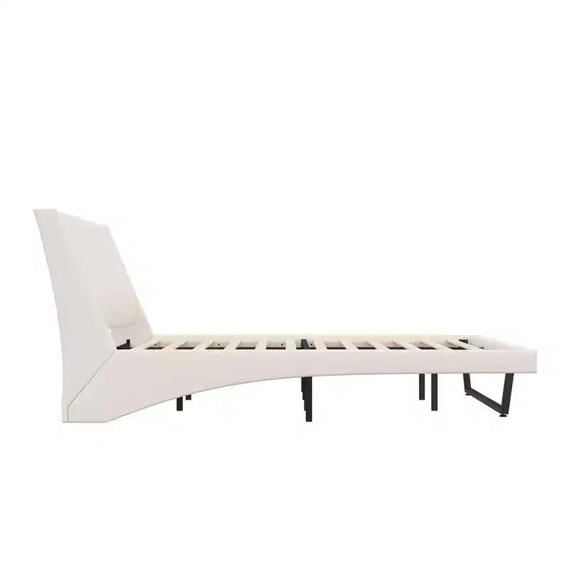Lit plateforme moderne King Size, en cuir PU rembourré avec un design incurvé, pieds trapézoïdaux suspendus
